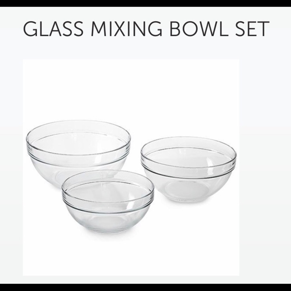 Pampered Chef Glass Mixing Bowl Set
